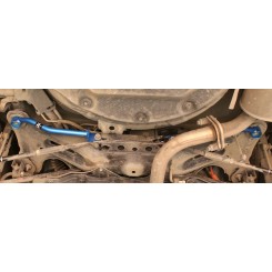 Распорка стаканов Toyota Camry V50 2011+
