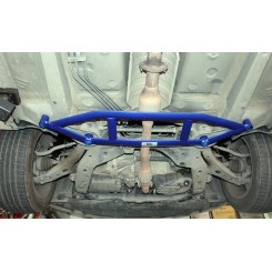 Распорка стаканов Toyota Camry V50 2011+