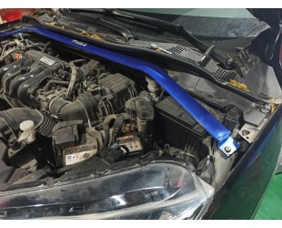 Распорка стоек нерегулируемая Honda HRV 2014+