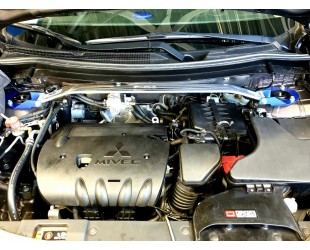 Распорка стаканов Mitsubishi Outlander 2012+