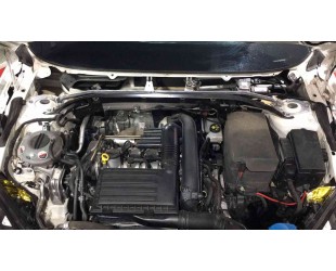 Распорка стоек Skoda SuperB (3V) 2015+