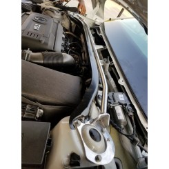 Распорка стоек Skoda SuperB (3V) 2015+