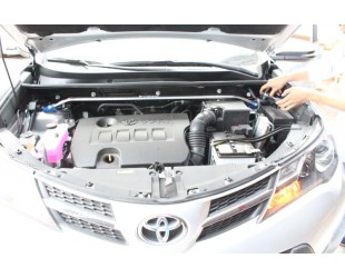 Распорка стаканов Toyota RAV 4 (2013-2019)